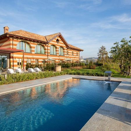 Villaggio Narrante - Cascina Galarej セッラルンガ・ダルバ エクステリア 写真