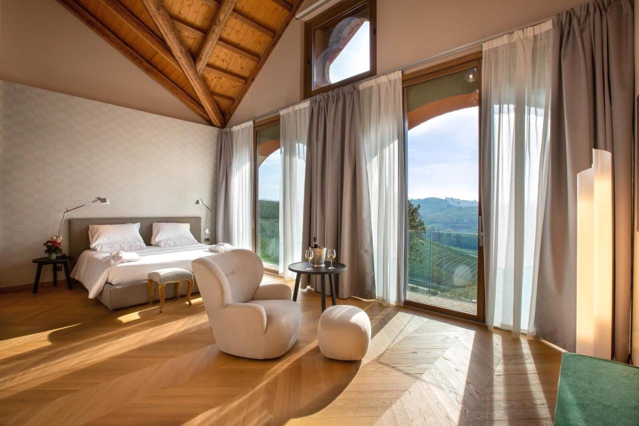 Villaggio Narrante - Cascina Galarej セッラルンガ・ダルバ エクステリア 写真