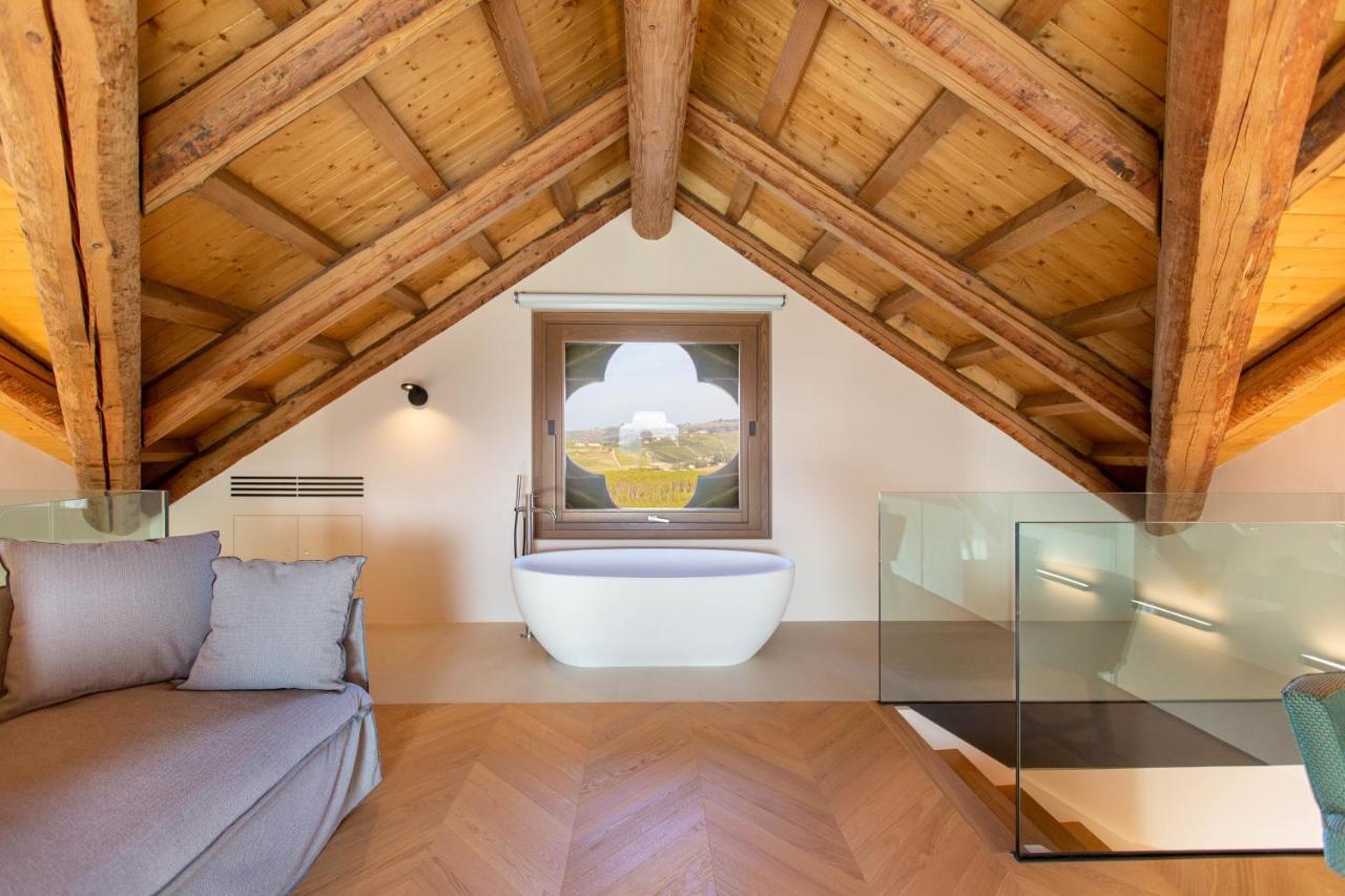 Villaggio Narrante - Cascina Galarej セッラルンガ・ダルバ エクステリア 写真